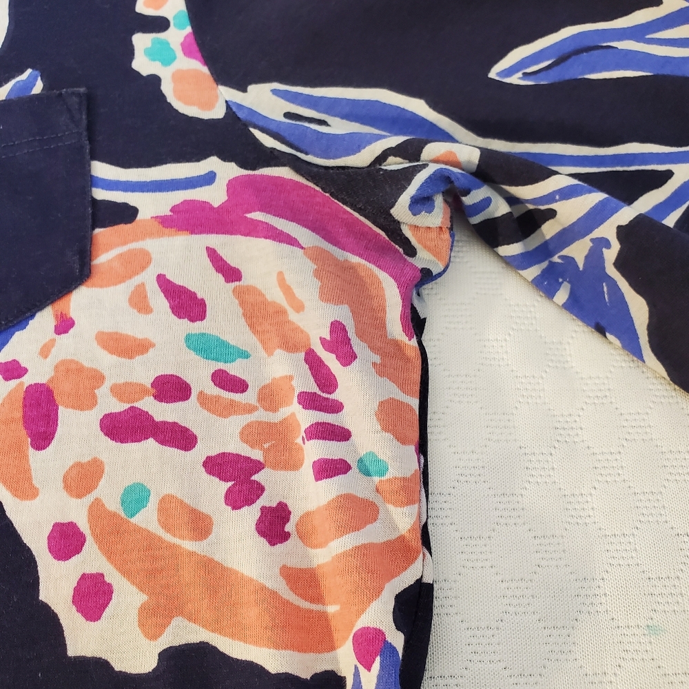 Lilly Pulitzer Talia Top Women Medium Navy Floral Resortwear Beach Comfy Coastal - Picture 8 of 15